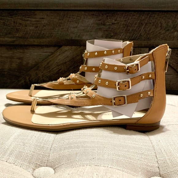 NWOT Enzo Angiolini Gold Studded Gladiator Sandals - Picture 5 of 6
